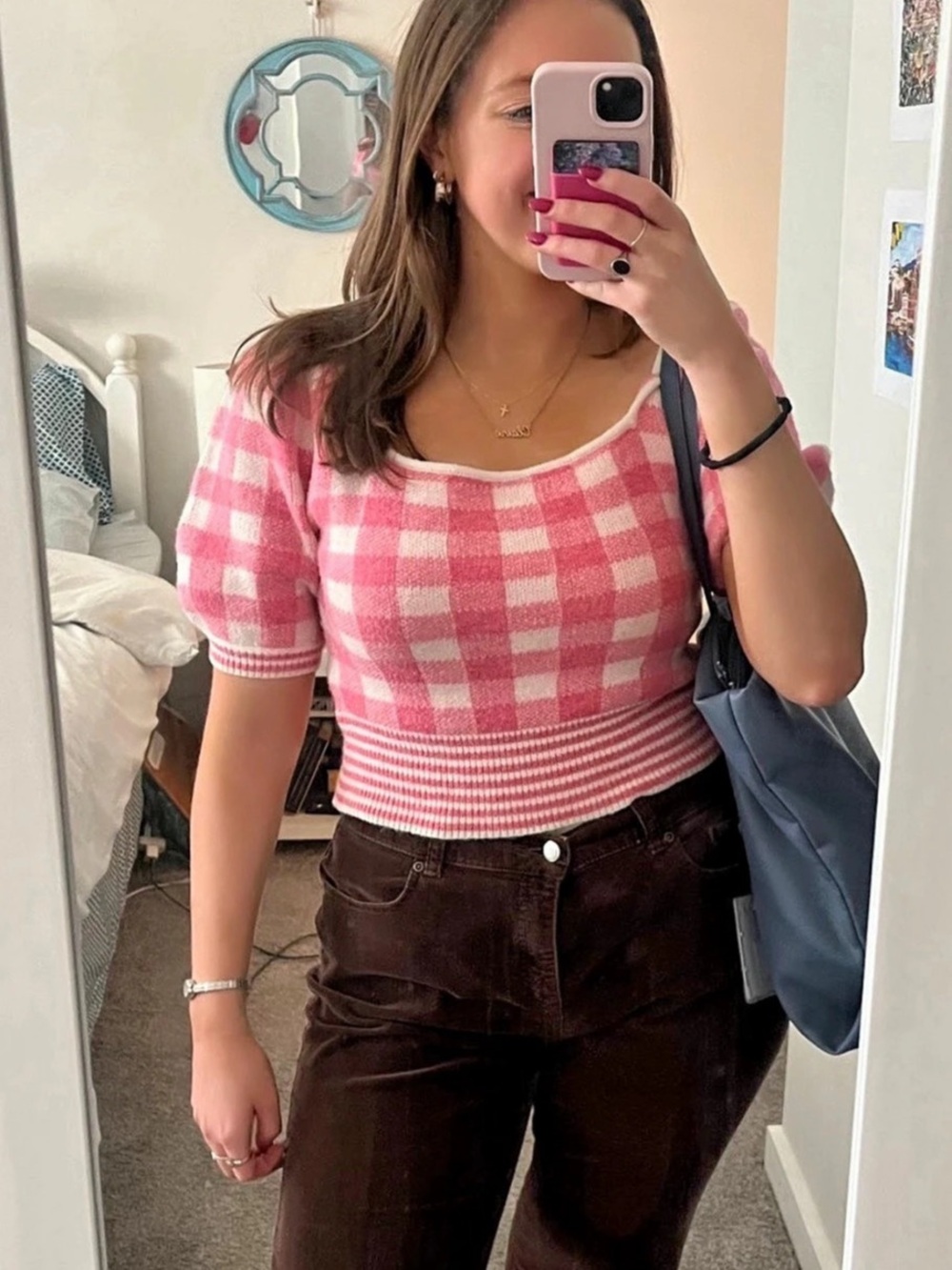 Vestique Gingham Puff Sleeve Top in Pink & White
